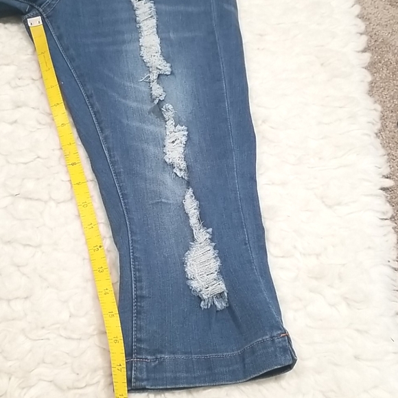 Indigo Rein Crop Distressed Blue Capris.  11 - Picture 13 of 14